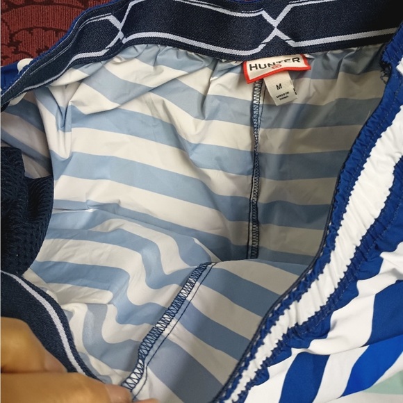 5 for $25🎈 HUNTER swimwear shorts - Picture 2 of 3